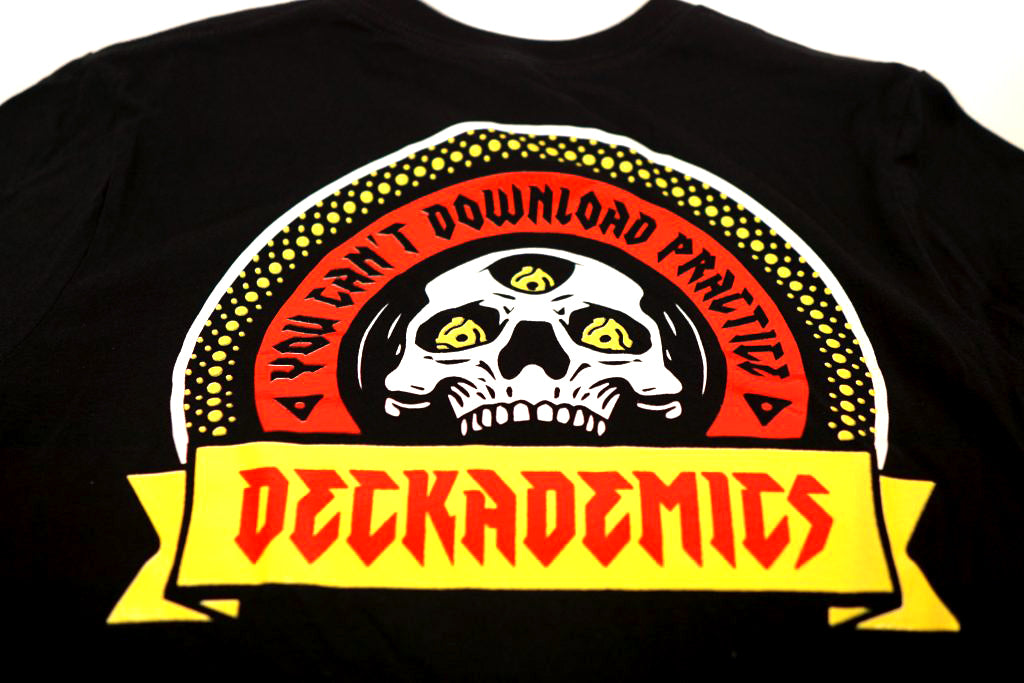 Deckademics "Skull & Crossfader" T-Shirt