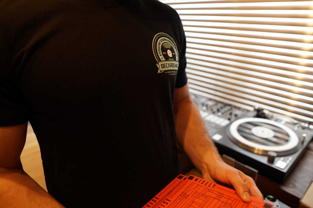 Deckademics "Minty Fresh" T-Shirt