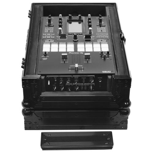 Odyssey FZS7S11R72BL Black Label Mixer Flight Case